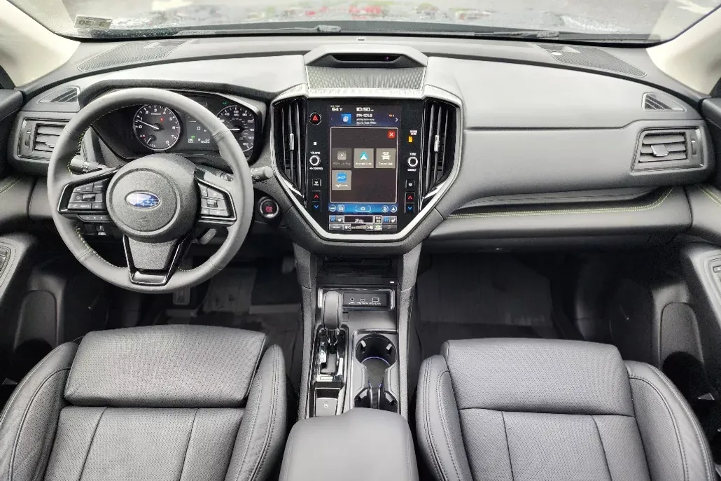 2025 Subaru Ascent Onyx Edition Touring photo 1