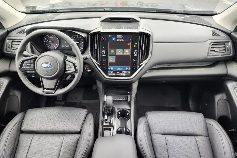 2025 Subaru Ascent Onyx Edition Touring photo 1