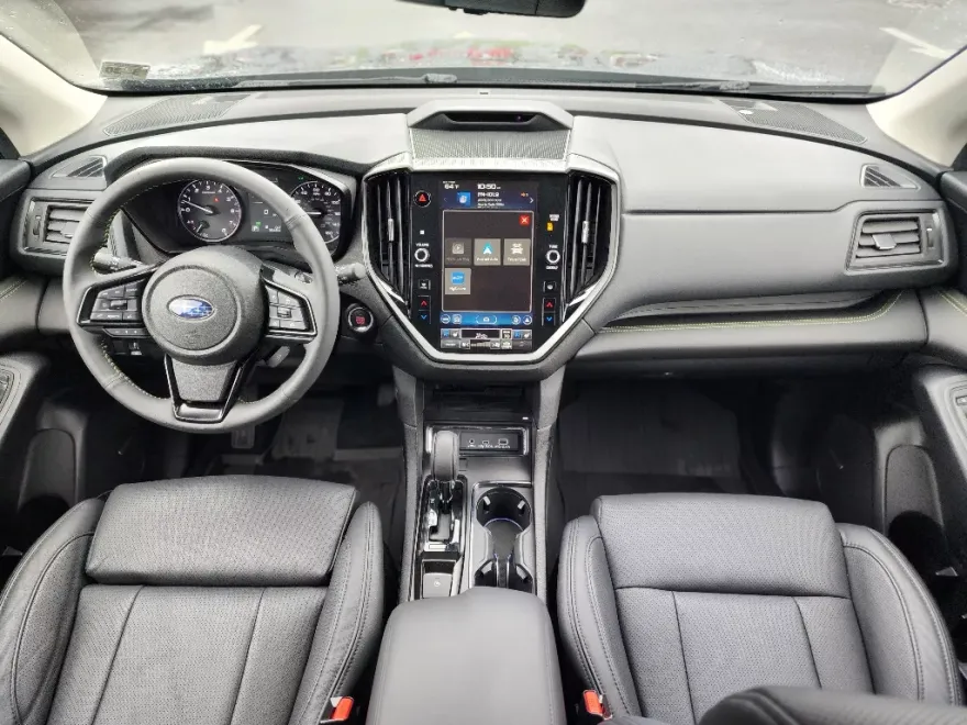 2025 Subaru Ascent Onyx Edition Touring photo 1