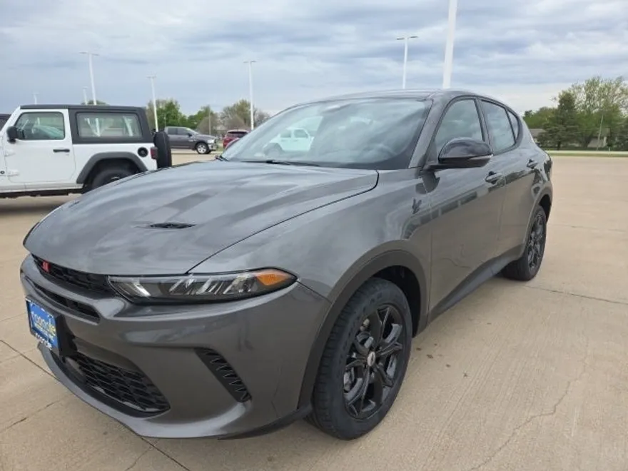 2025 Dodge Hornet GT photo 1