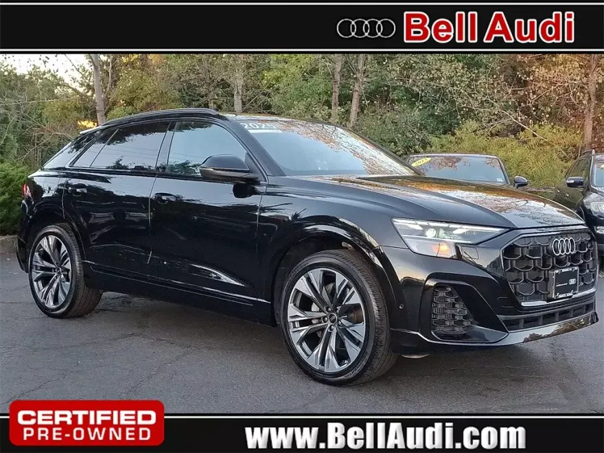 2025 Audi Q8 55 Premium Plus photo 1