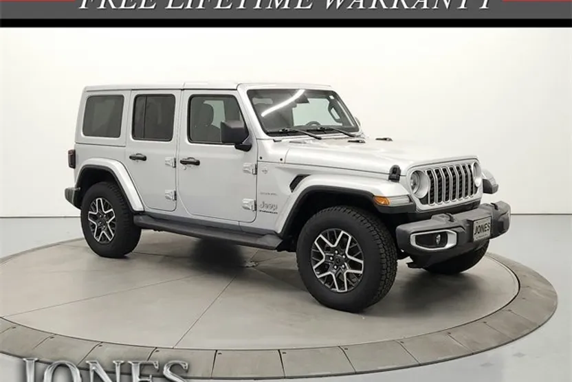 2024 Jeep Wrangler Sahara photo 1