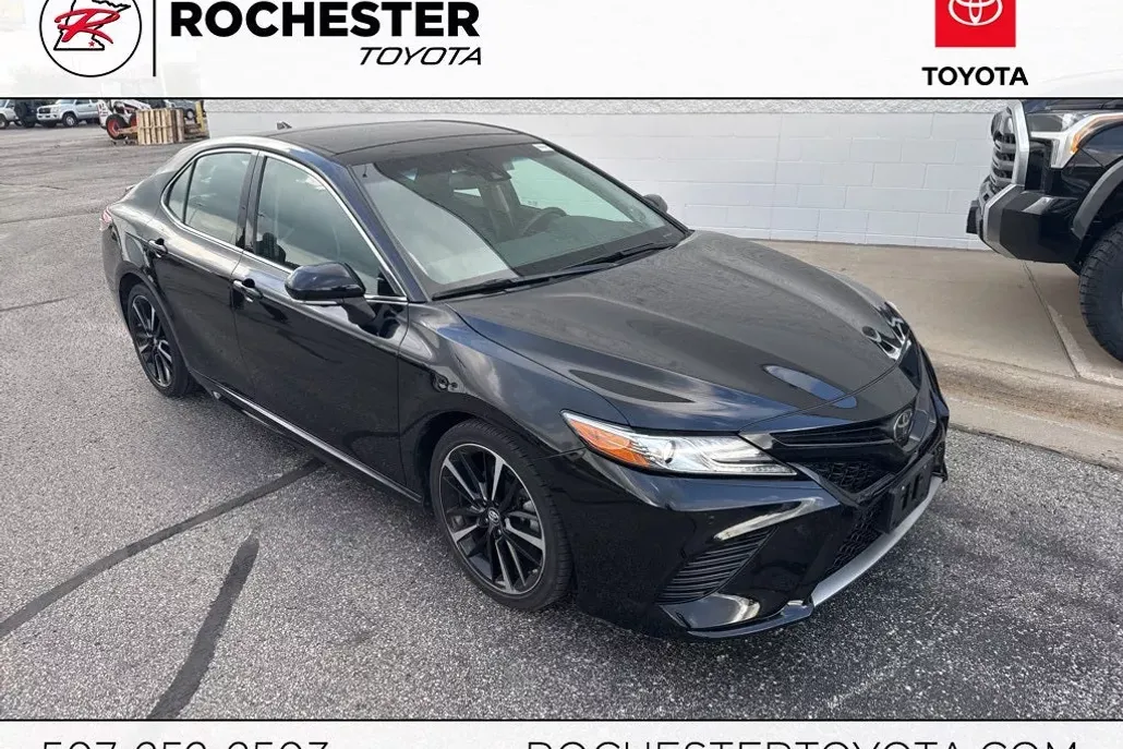 2018 Toyota Camry XSE V6 photo 1