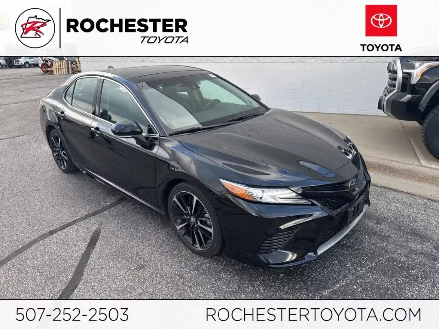 2018 Toyota Camry XSE V6 photo 1