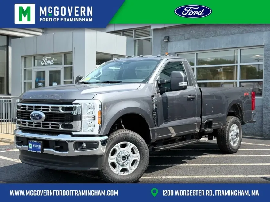 2025 Ford F-350 XLT photo 1