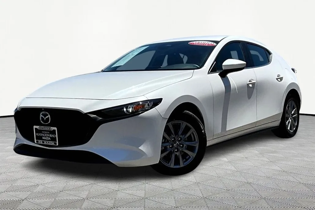 2025 Mazda Mazda3 Hatchback 2.5 s Preferred photo 1