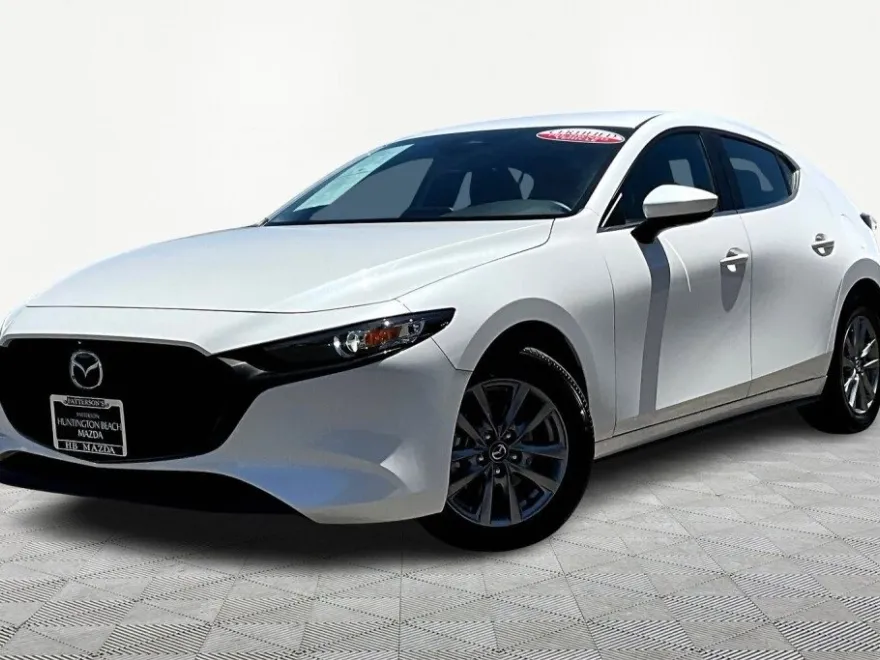 2025 Mazda Mazda3 Hatchback 2.5 s Preferred photo 1