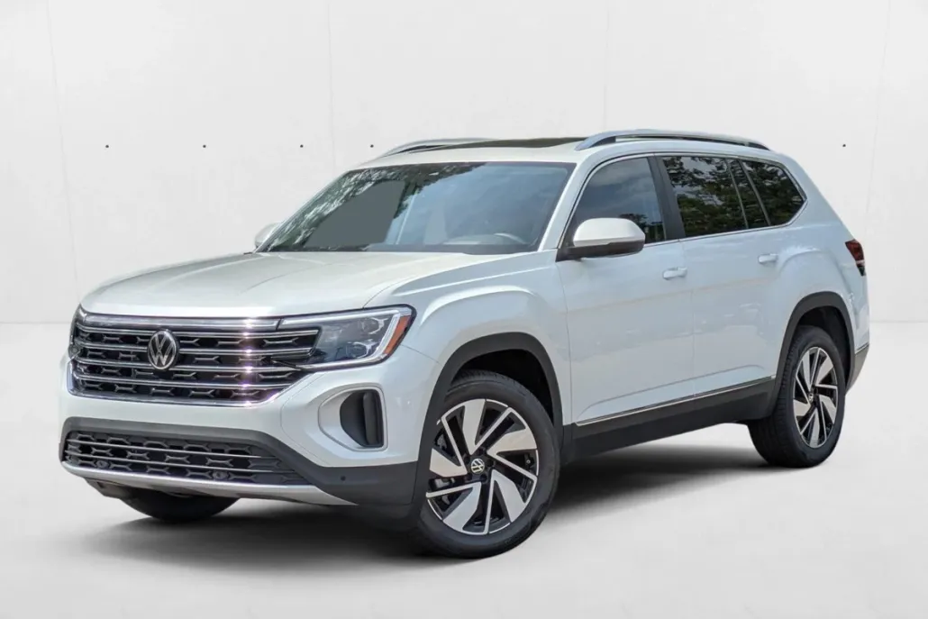 2025 Volkswagen Atlas SEL photo 1