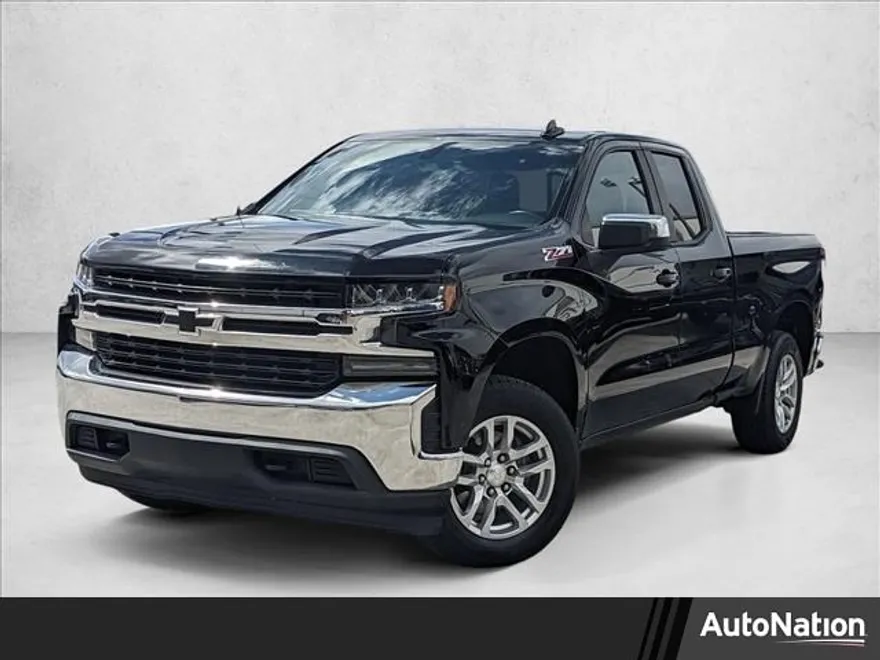 2019 Chevrolet Silverado 1500 LT photo 1