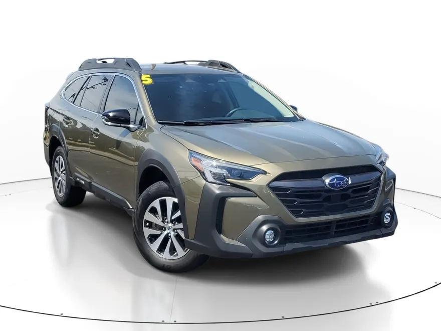 2025 Subaru Outback Premium photo 1