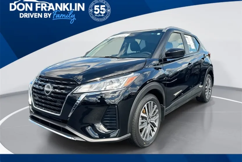 2024 Nissan Kicks SV photo 1