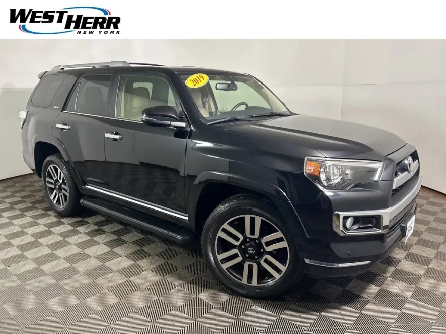 2019 Toyota 4Runner Limited photo 1