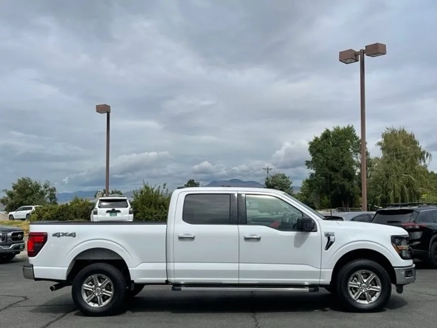 2024 Ford F-150 XLT photo 1