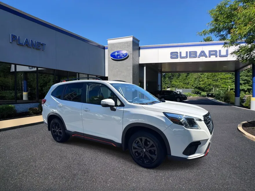 2024 Subaru Forester Sport Base photo 1