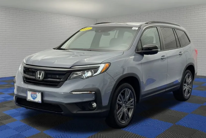 2022 Honda Pilot Sport photo 1