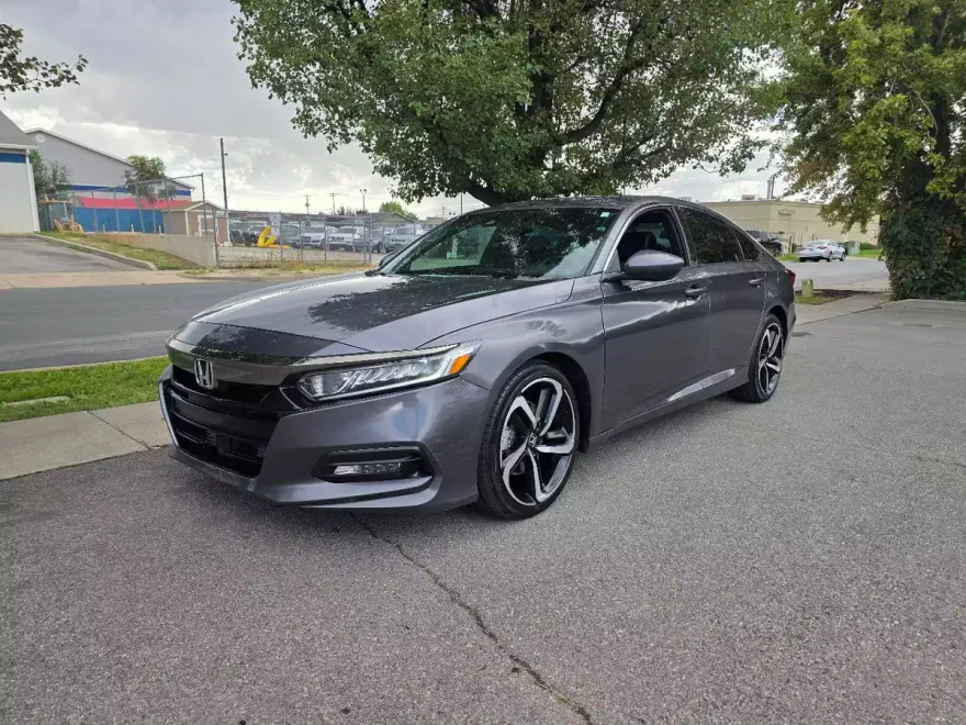 2018 Honda Accord Sport 1.5T photo 1