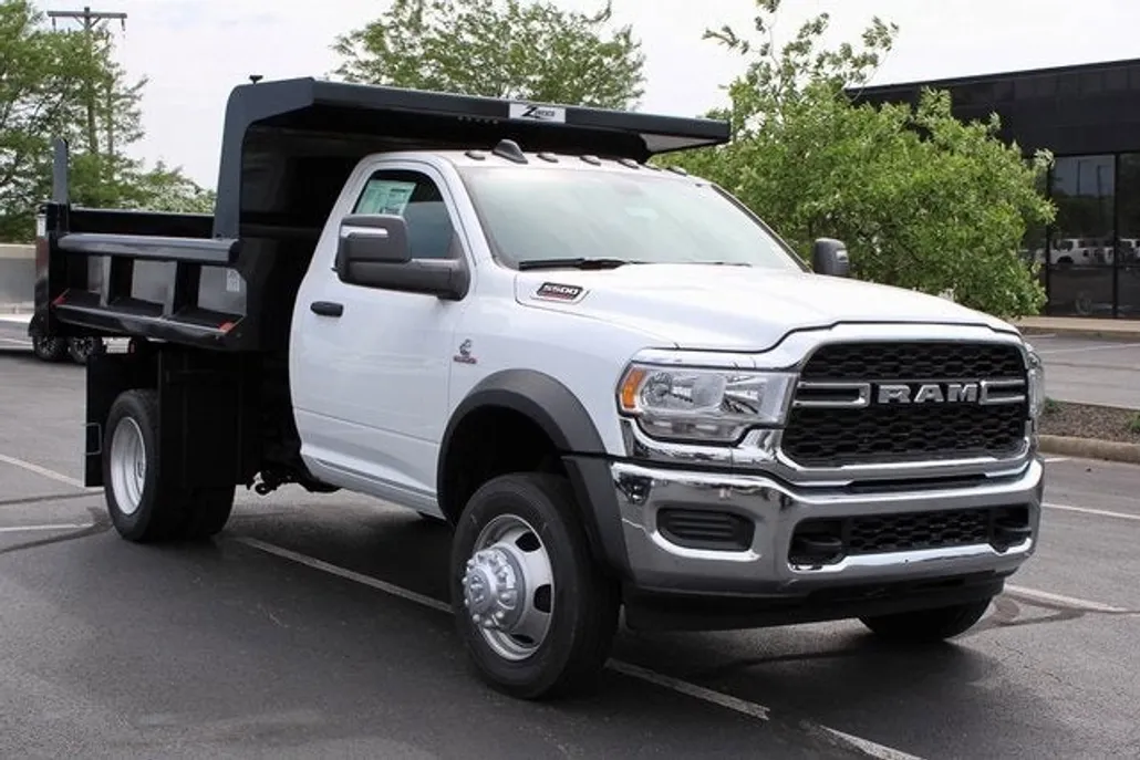 2024 Ram 5500 Tradesman photo 1