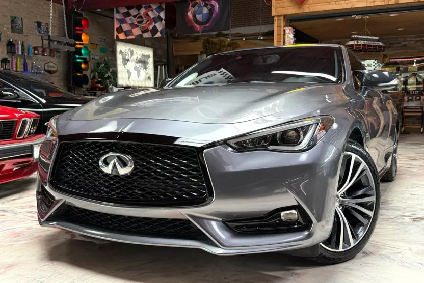 2018 Infiniti Q60 3.0t Sport photo 1
