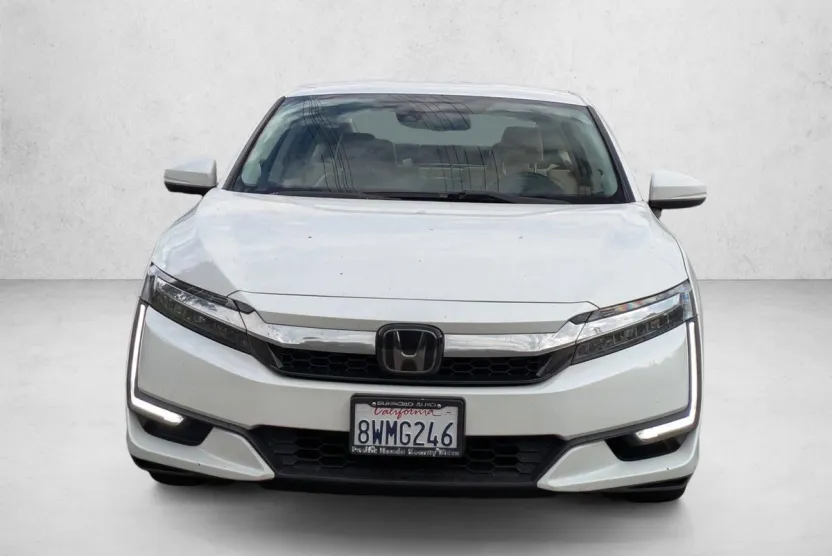 2021 Honda Clarity Plug-In Hybrid Touring photo 1
