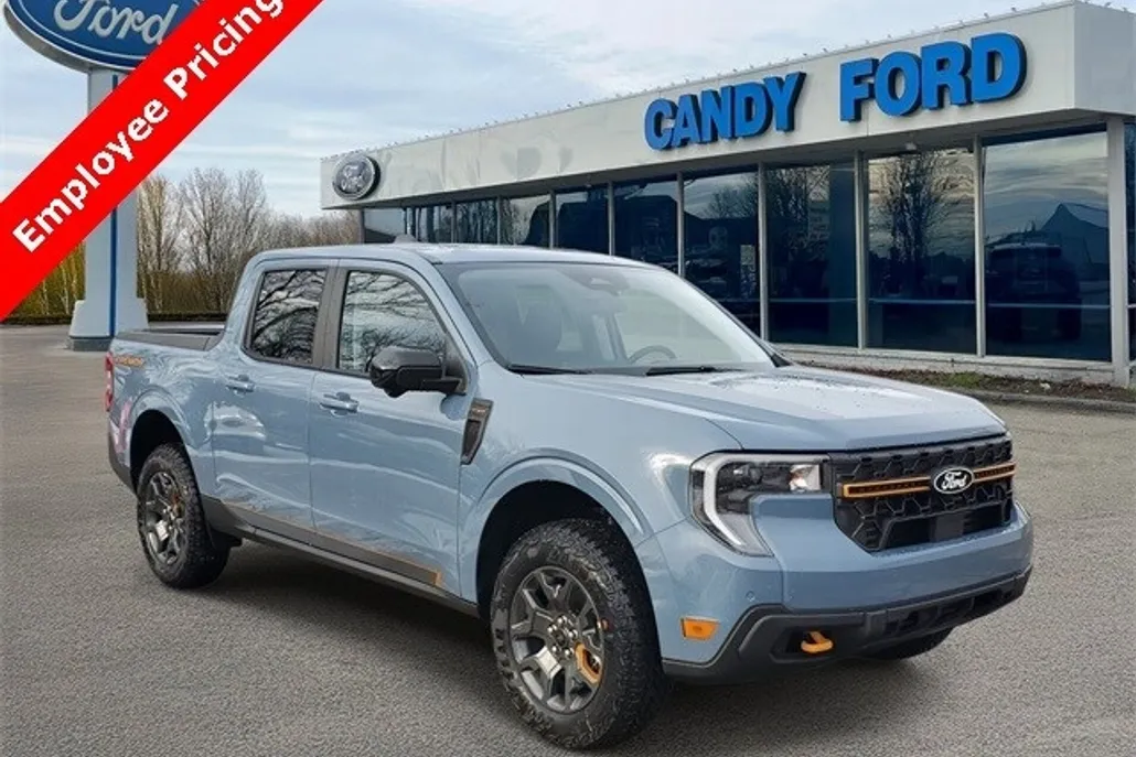 2025 Ford Maverick Tremor photo 1