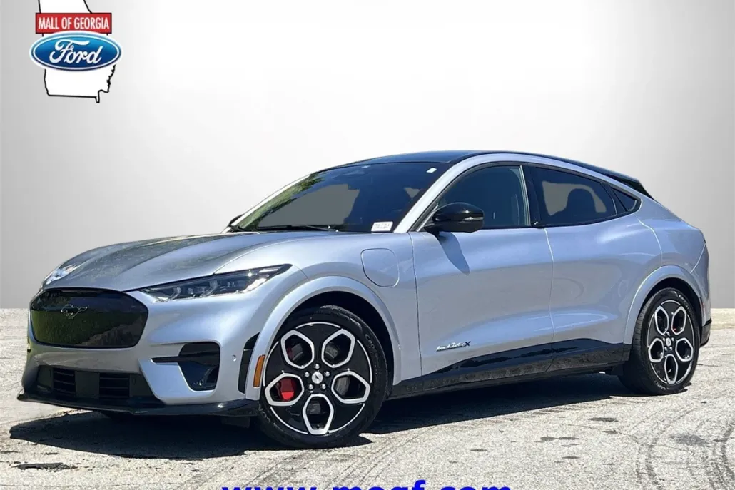 2022 Ford Mustang Mach-E GT photo 1