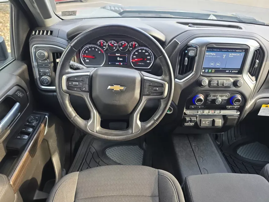 2021 Chevrolet Silverado 2500HD LT photo 1