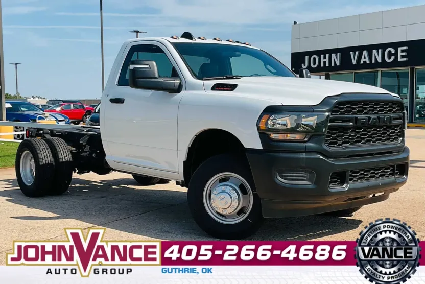 2024 Ram 3500 Tradesman photo 1