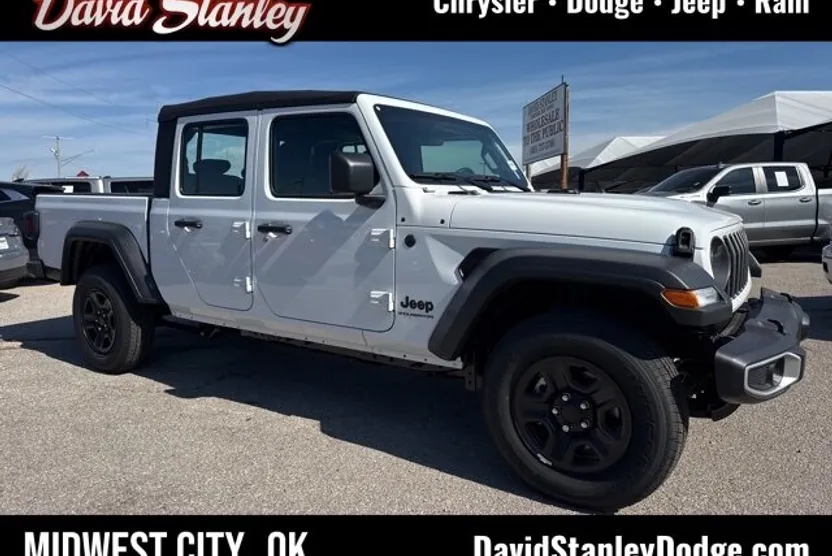 2025 Jeep Gladiator Sport photo 1