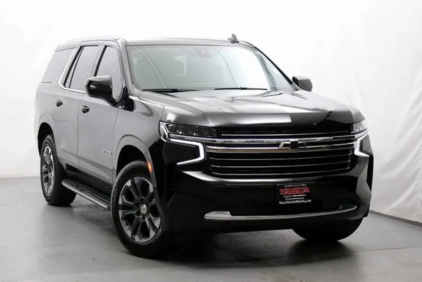 2022 Chevrolet Tahoe LT photo 1