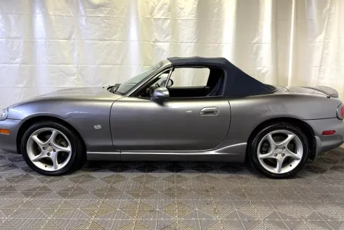 2003 Mazda MX-5 Miata Miata Sport photo 3