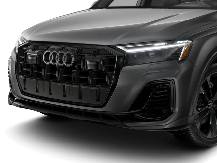 2025 Audi Q7 55 Premium Plus photo 2