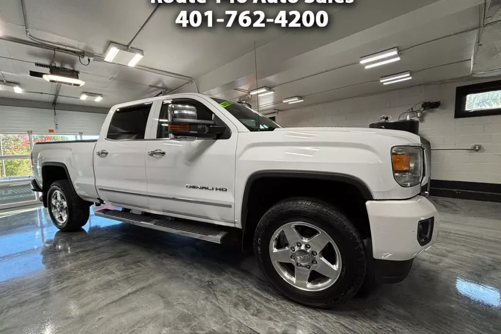 2015 Gmc Sierra Denali photo 1