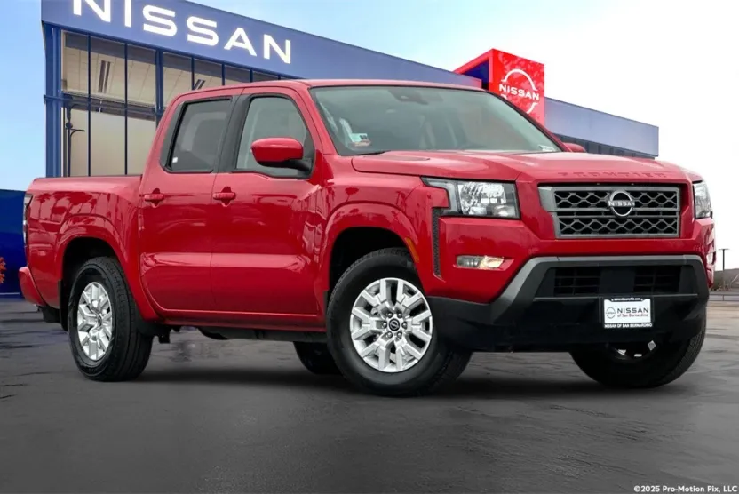 2022 Nissan Frontier SV photo 1