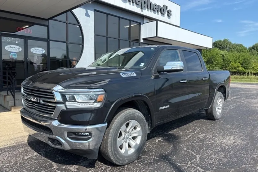 2022 Ram 1500 Laramie photo 1