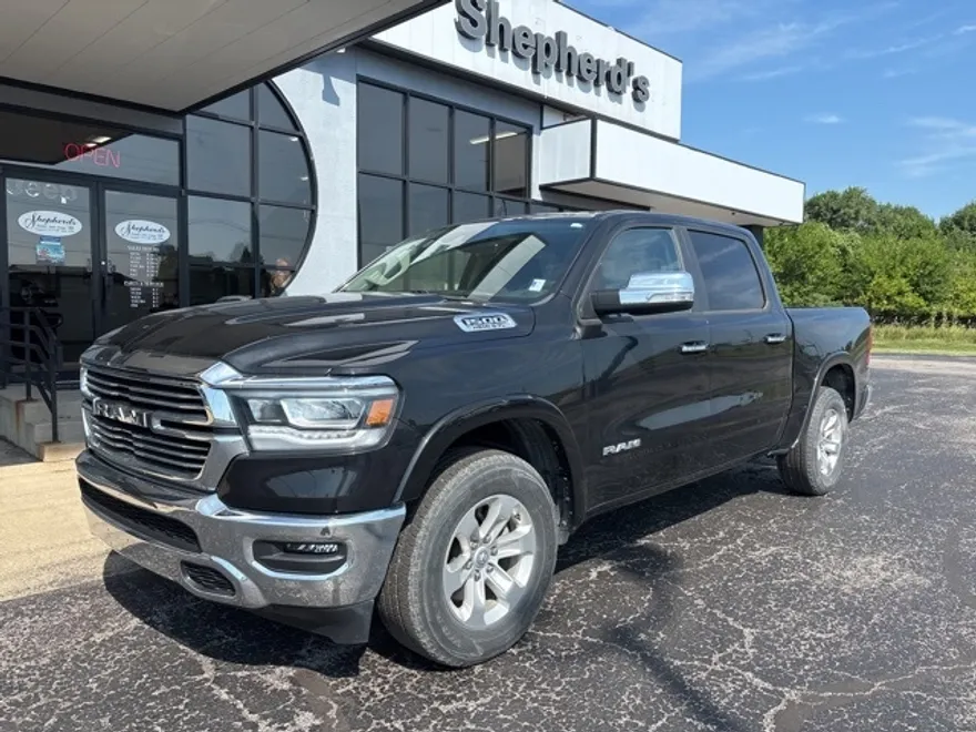 2022 Ram 1500 Laramie photo 1
