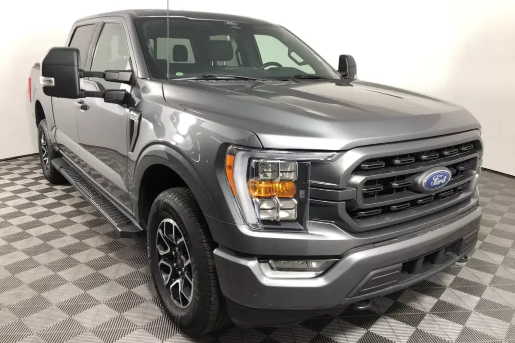 2022 Ford F-150 XLT photo 1