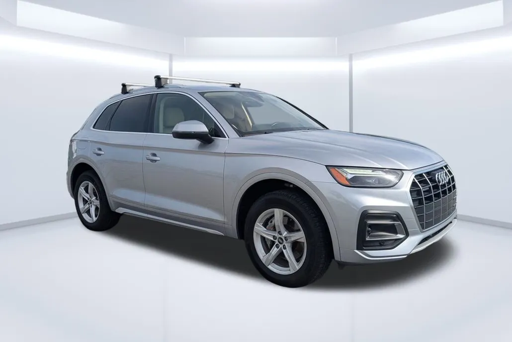2021 Audi Q5 45 Premium photo 1