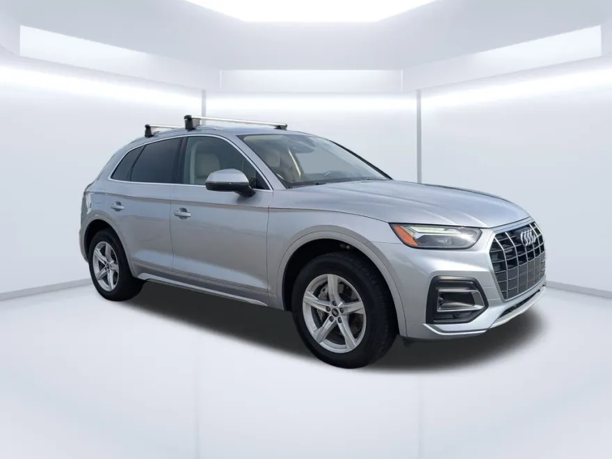 2021 Audi Q5 45 Premium photo 1