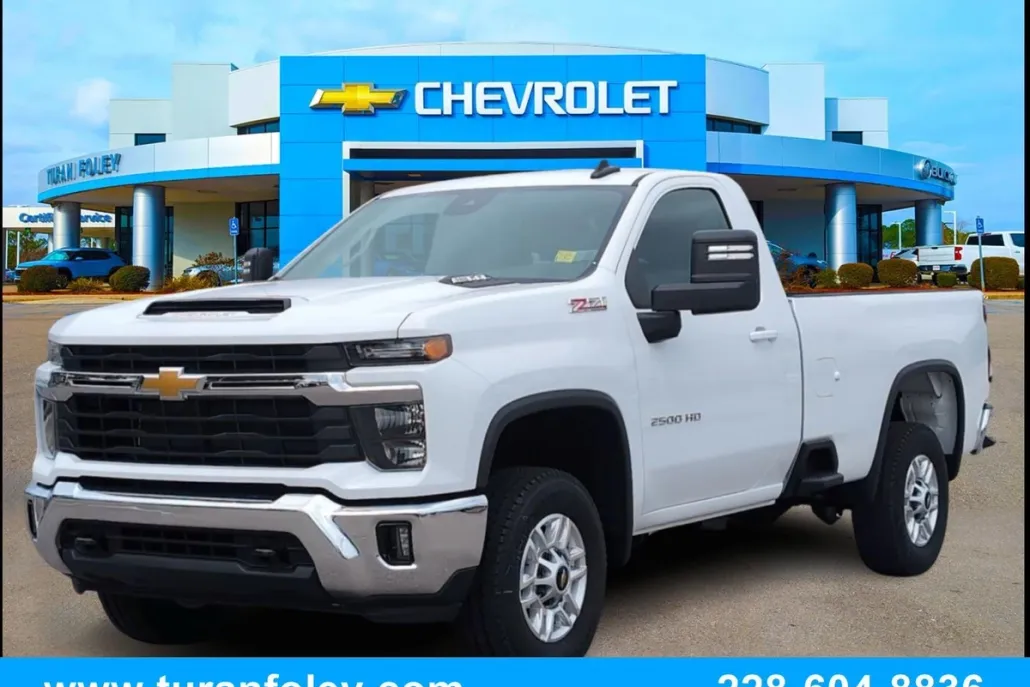 2025 Chevrolet Silverado 2500HD LT photo 1