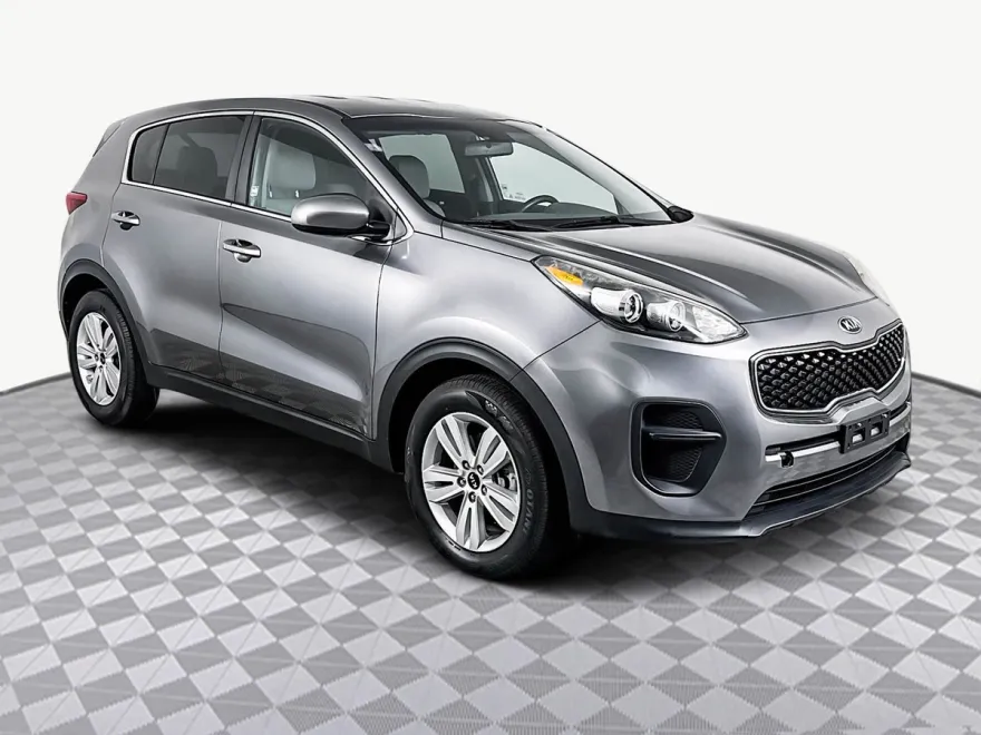 2017 Kia Sportage LX photo 1