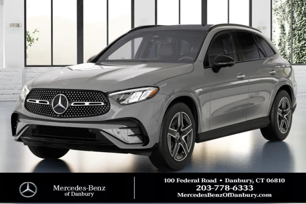 2026 Mercedes Benz GLC 300 4MATIC photo 1