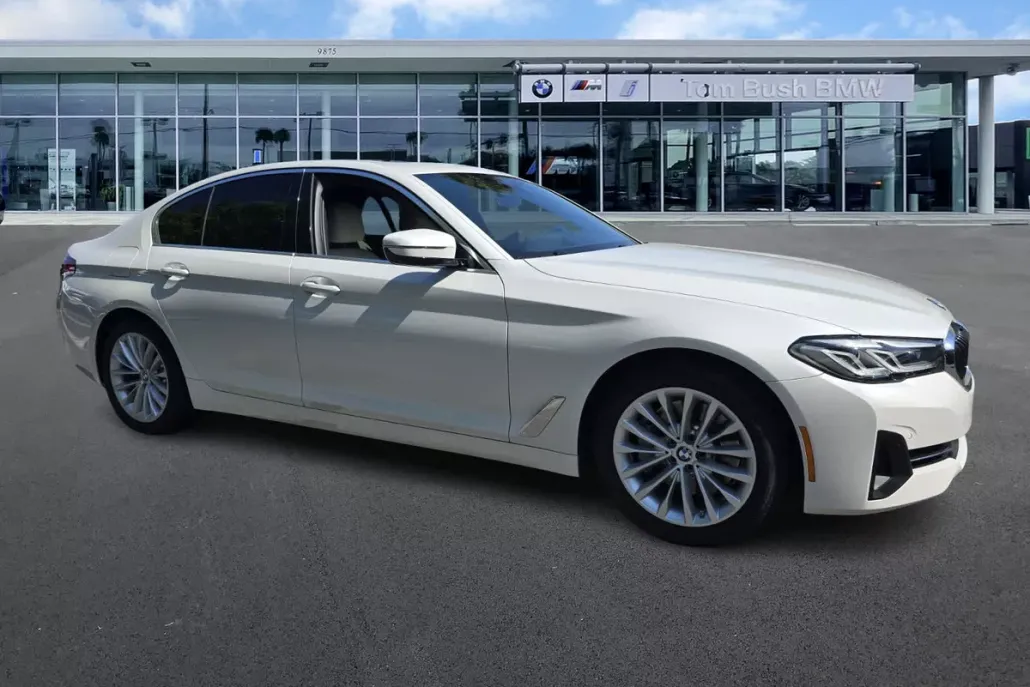 2022 Bmw 530i photo 1