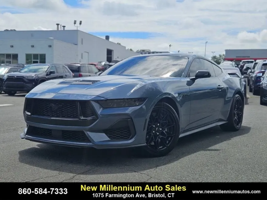 2024 Ford Mustang GT Premium photo 1
