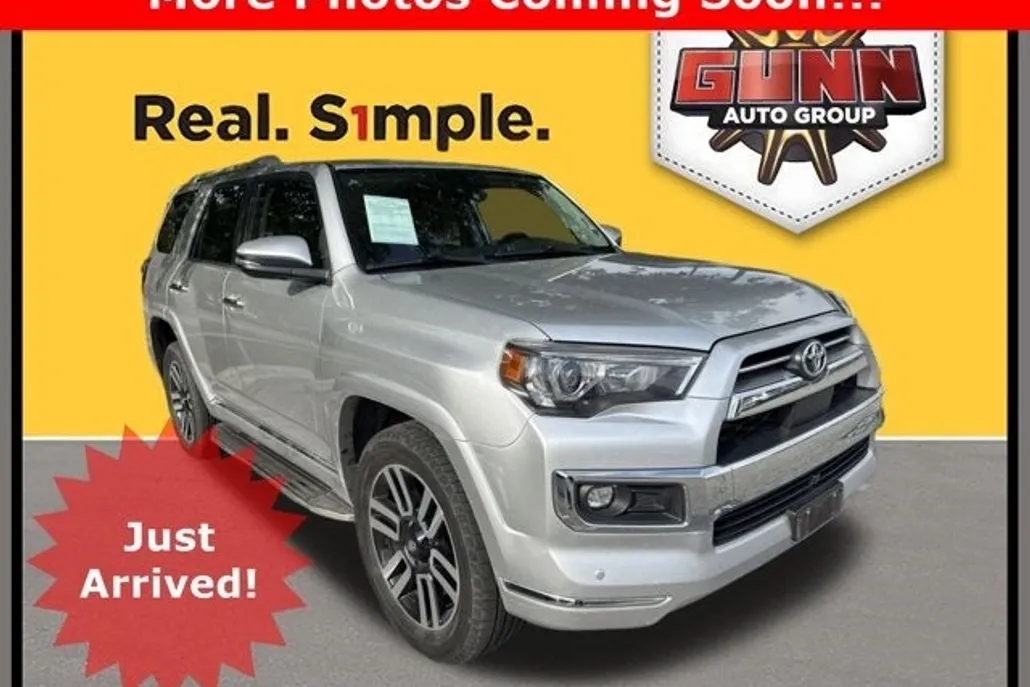2022 Toyota 4Runner Limited photo 1