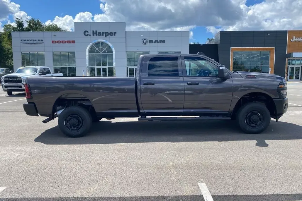 2026 Ram 2500 Tradesman photo 1