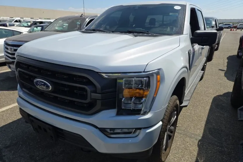 2022 Ford F-150 XLT photo 1