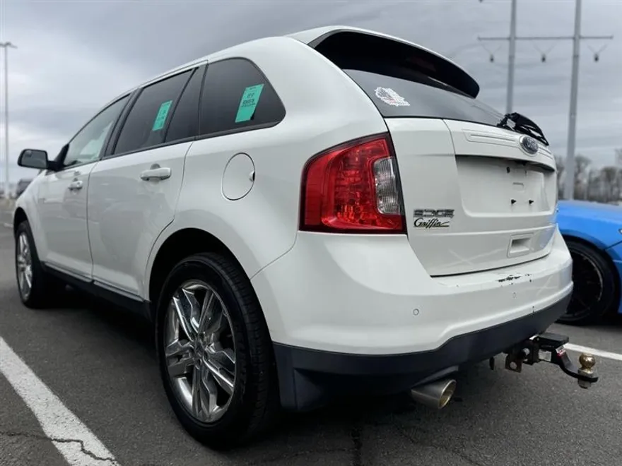 2012 Ford Edge SEL photo 3
