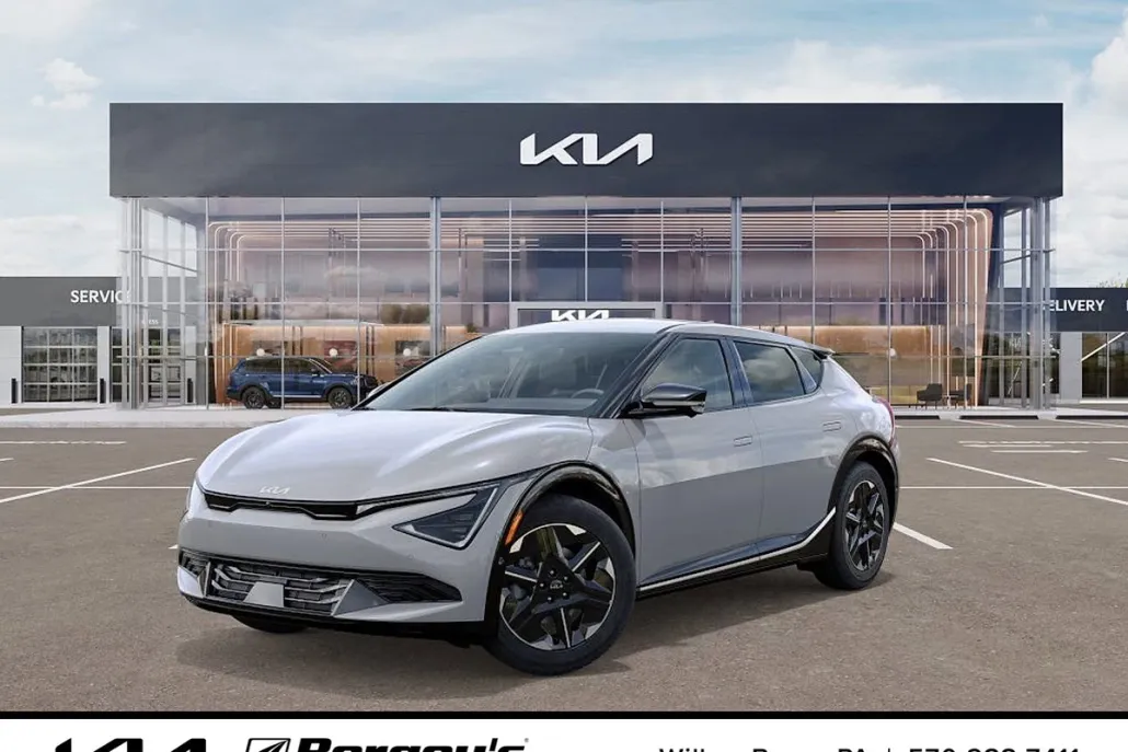 2025 Kia EV6 Wind photo 1
