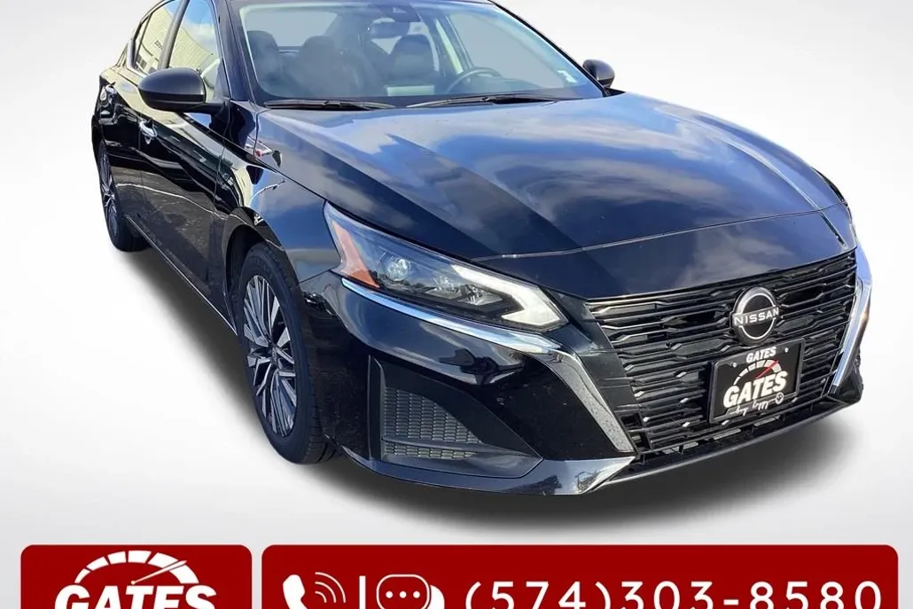 2024 Nissan Altima 2.5 SV photo 1
