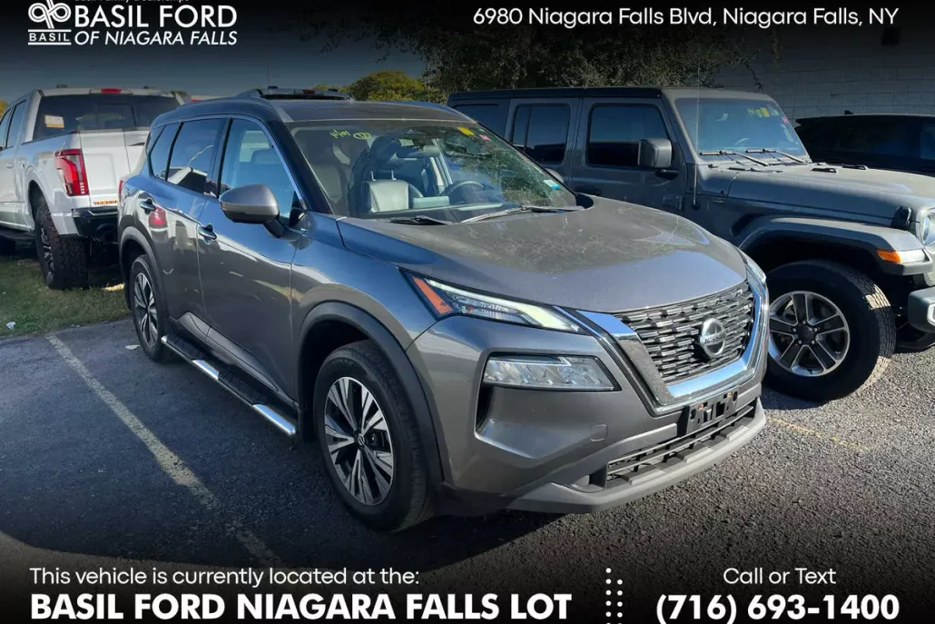 2021 Nissan Rogue SV photo 1